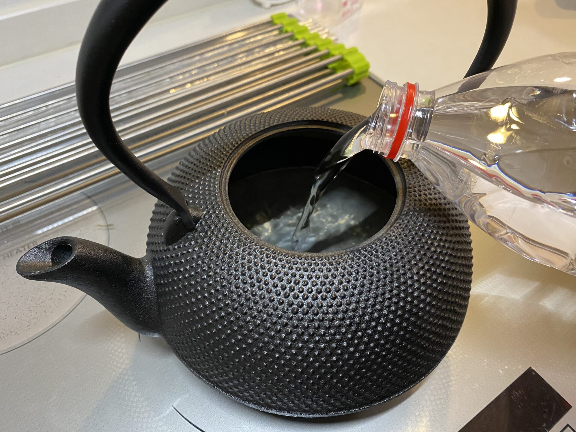 青色南部鉄器鉄瓶撮影に使いました。